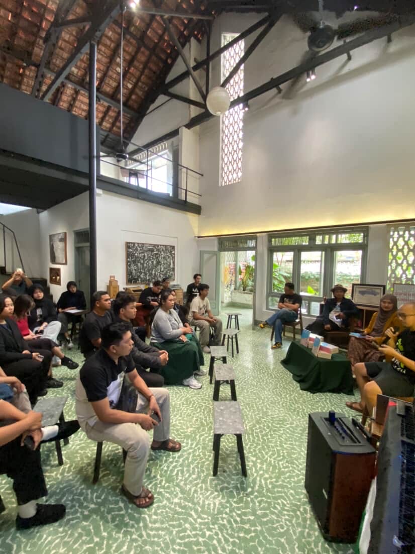 Diskusi dan Peluncuran Buku Bukan Sunda Bukan Jawa